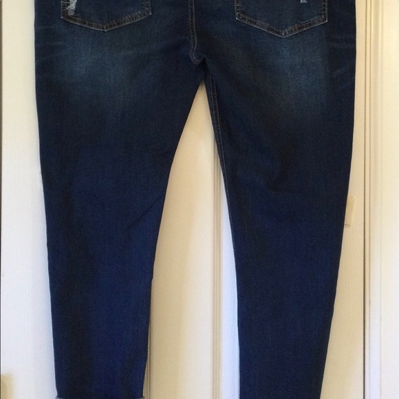 NEW with TAG L & B Distressed Skinny Jeans - Picture 2 of 3